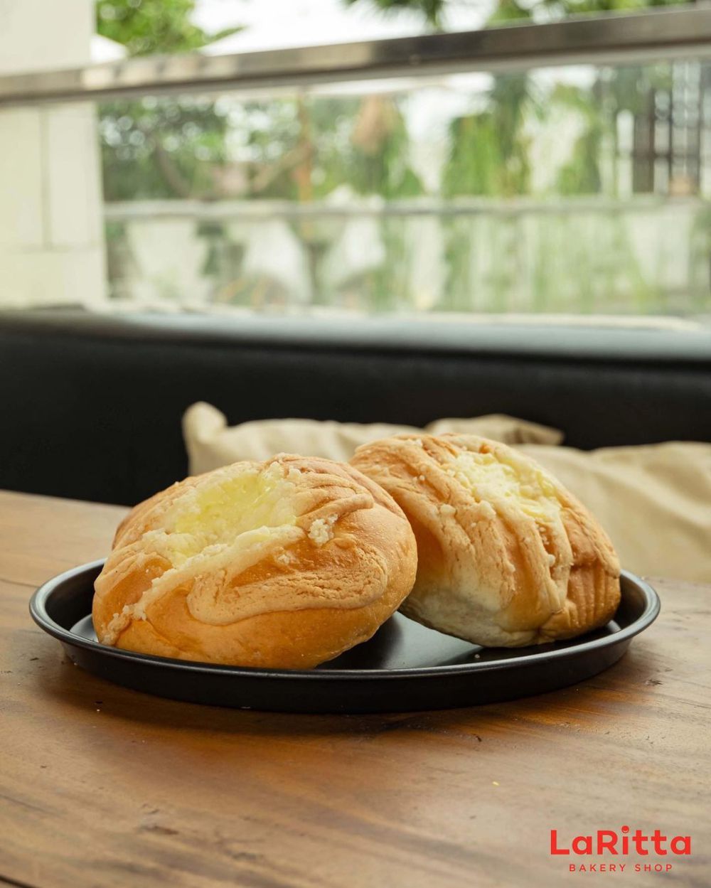 5 Rekomendasi Toko Roti dan Kue di Sidoarjo, Paling Favorit!