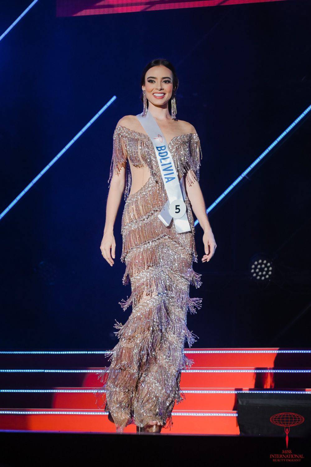 Potret Gaun Malam Jajaran 15 Besar Miss International 2023