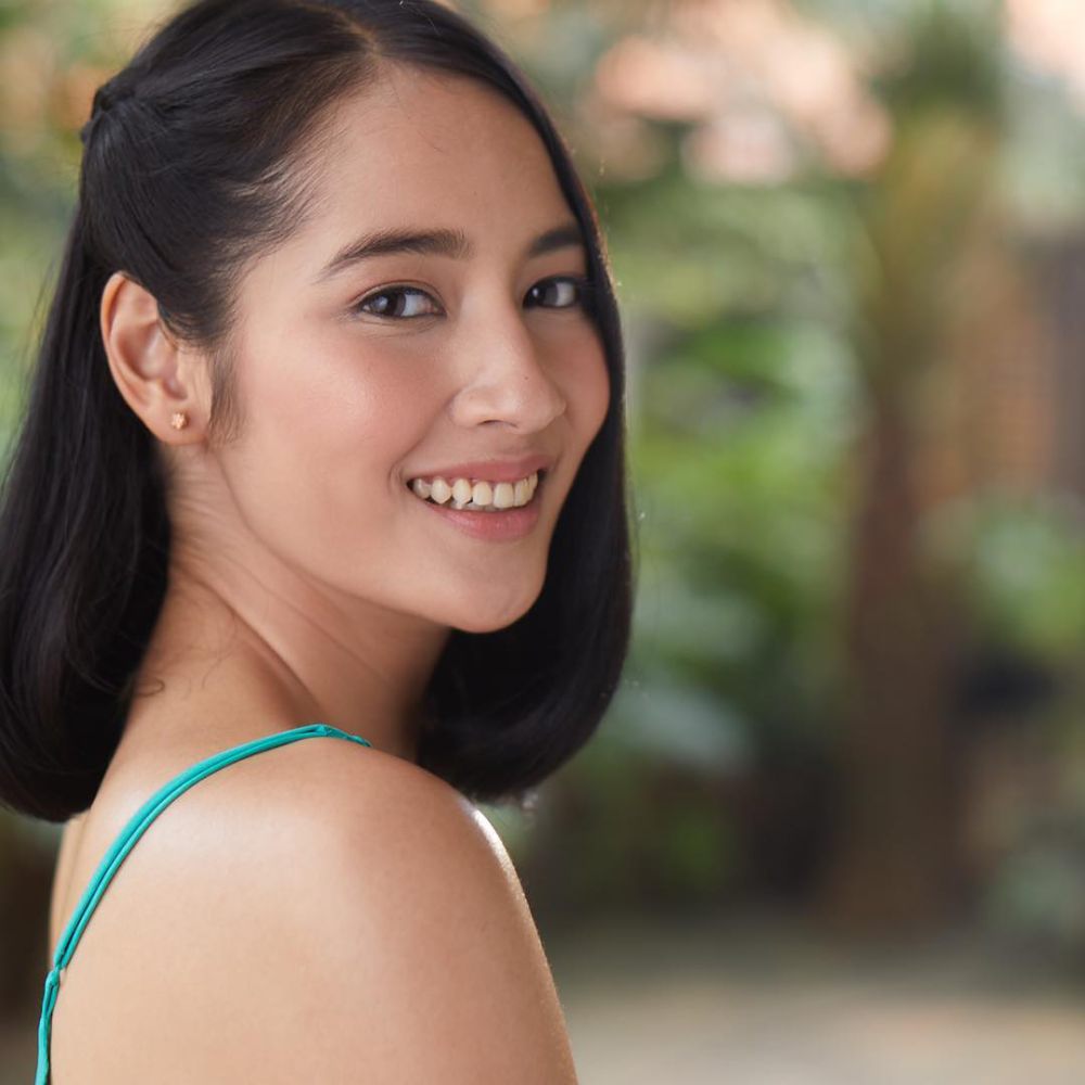 9 Inspirasi No Makeup Makeup Look Ala Niken Anjani, Simpel!