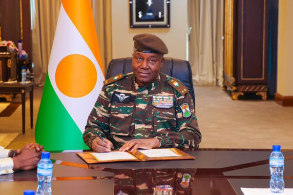 Niger Rayakan Penarikan Pasukan Prancis: Ini Kemenangan!