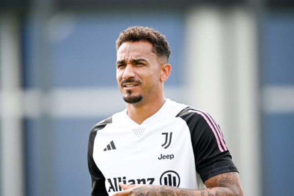 4 Pemain Tertua di Skuad Juventus pada 2023/2024, Ada Danilo!