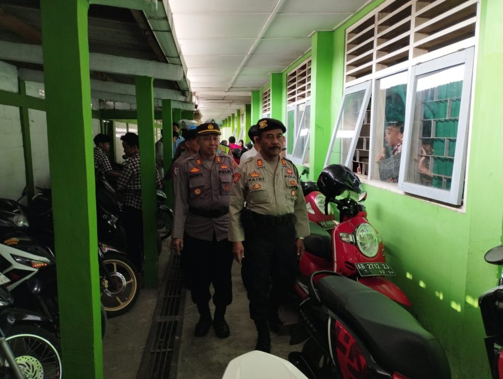 Razia di SMA 1 Kretek Bantul, 31 Sepeda Motor Siswa Langgar Aturan