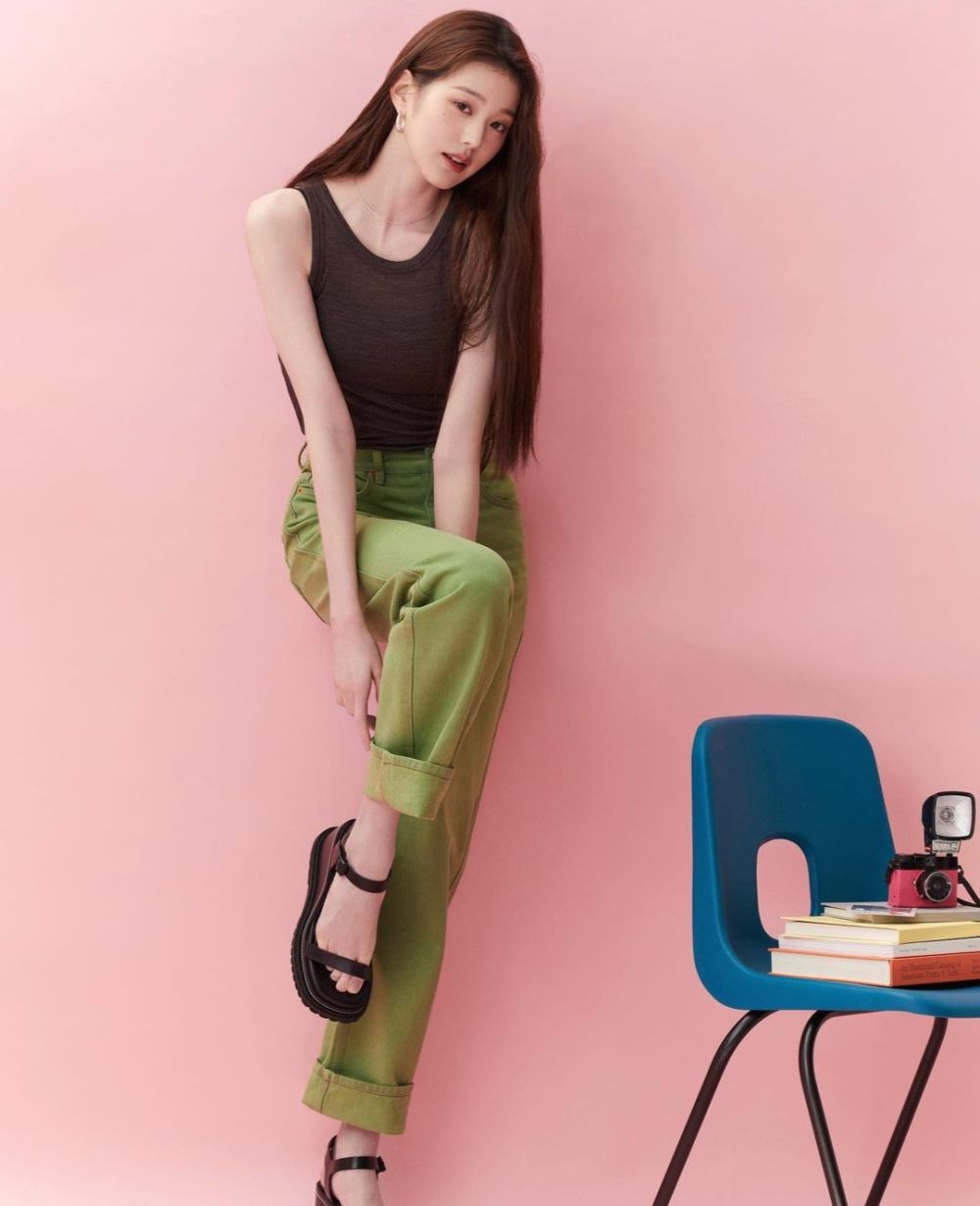 9 Ide Summer Outfit ala Wonyoung IVE, Tetap Stylish di Musim Panas!