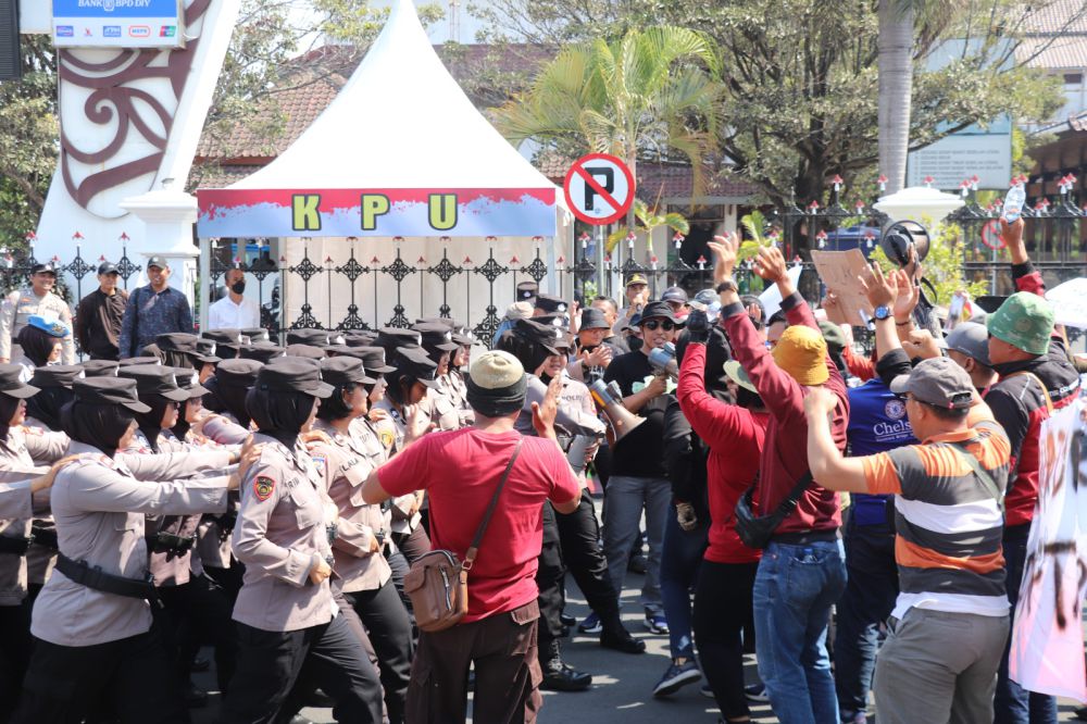 Persiapan Pemilu 2024, Polres Bantul Gelar Simulasi Sispamkota