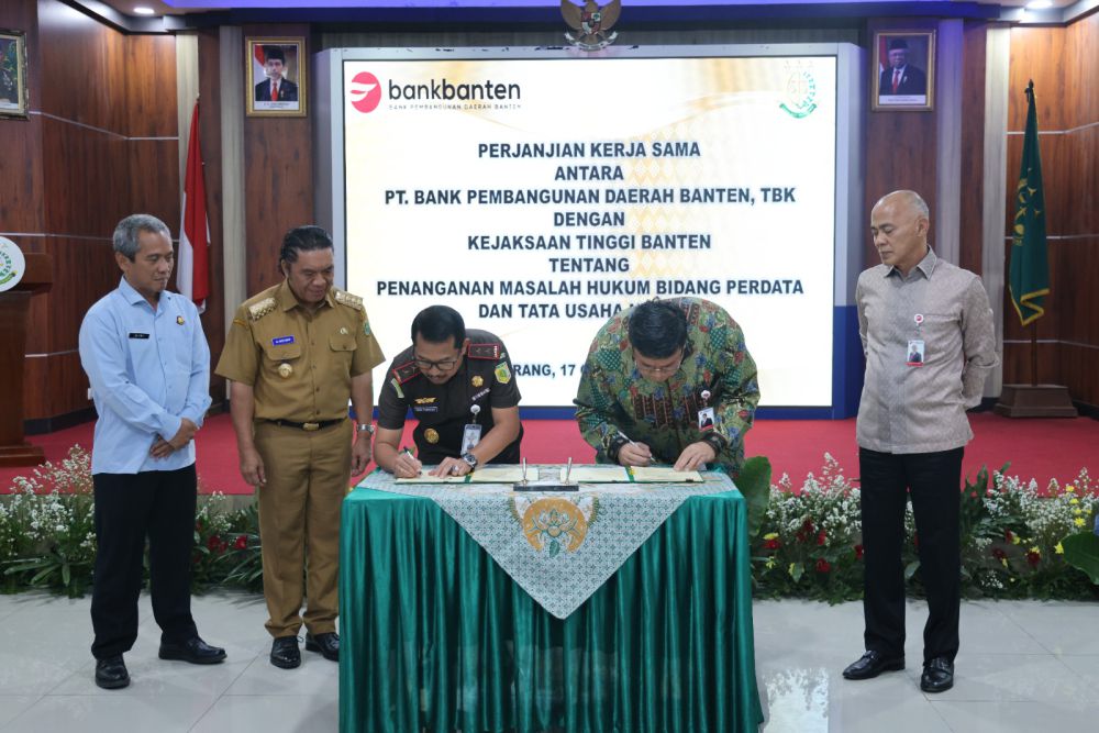 Al Muktabar: Bagi-bagi Saham Bank Banten ke Kabupaten Kota Gratis