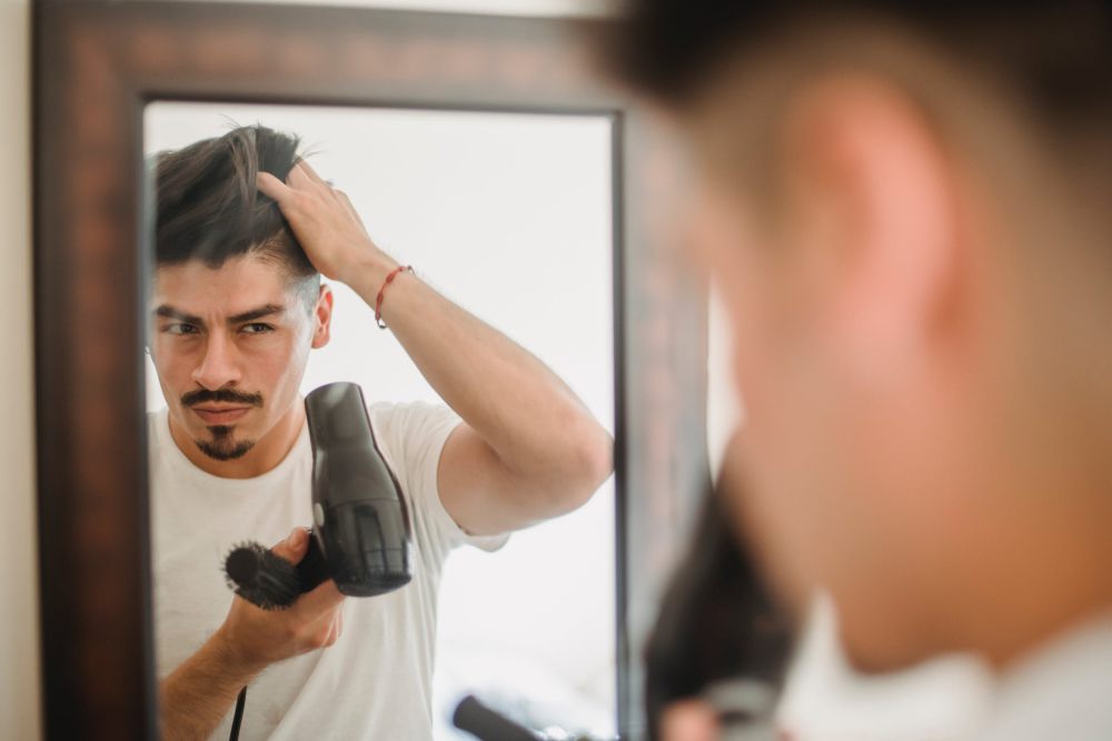 5 Cara Memanjangkan Rambut Pria dengan Cepat, Anti Ribet!