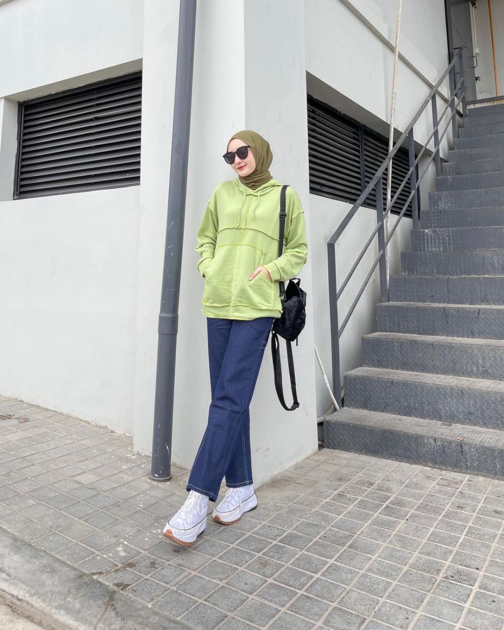 Catchy Abis! 9 Hijab Style ala Ingrid Yulika dengan Warna Hijau