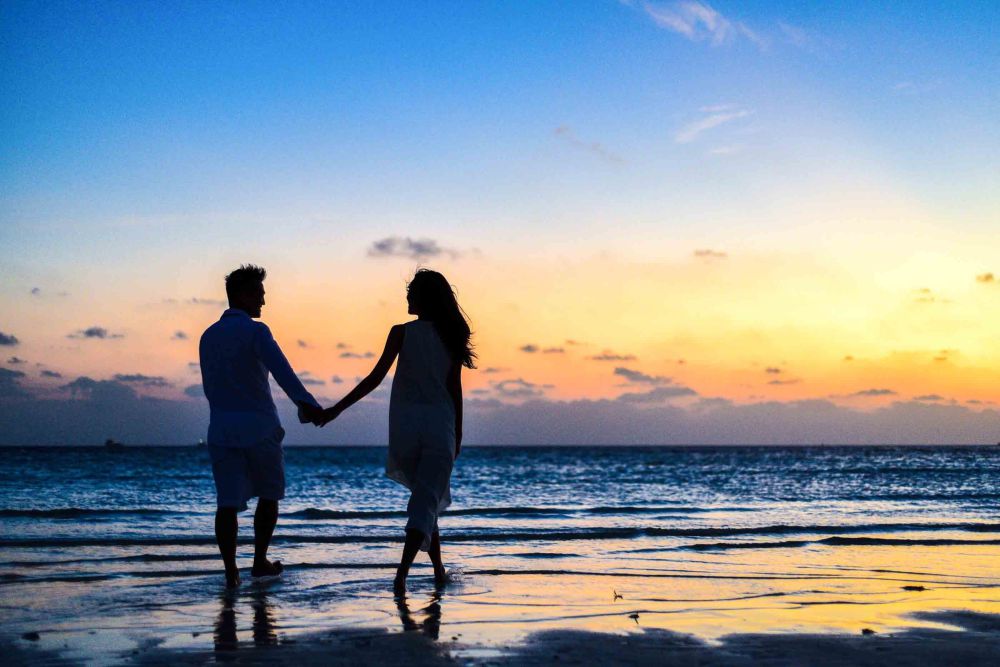 5 Tanda Kehidupan Pernikahan Kalian itu Sehat, No Drama! 