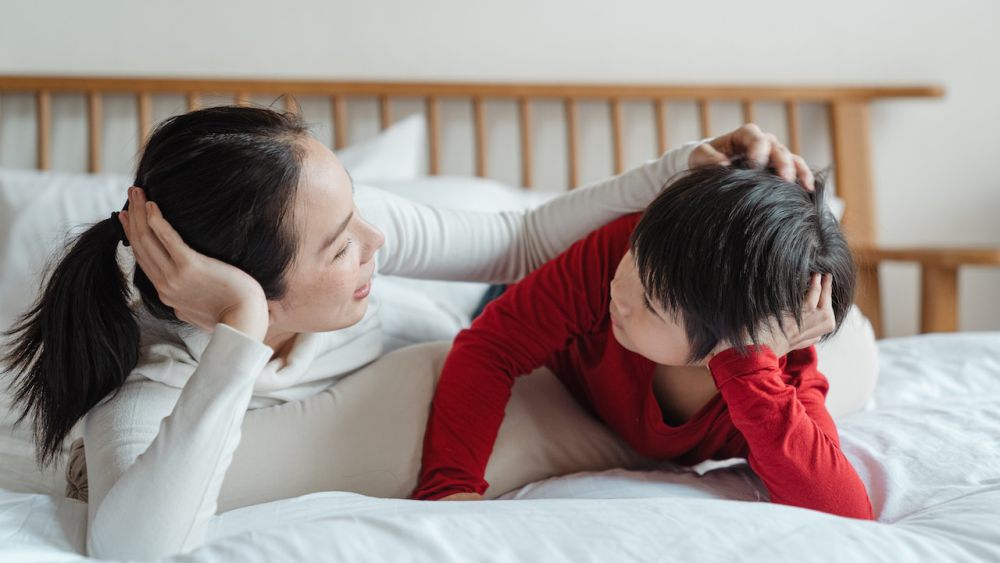 6 Strategi Orangtua Menangani Anak yang Sulit Diatur, Jangan Marah ya