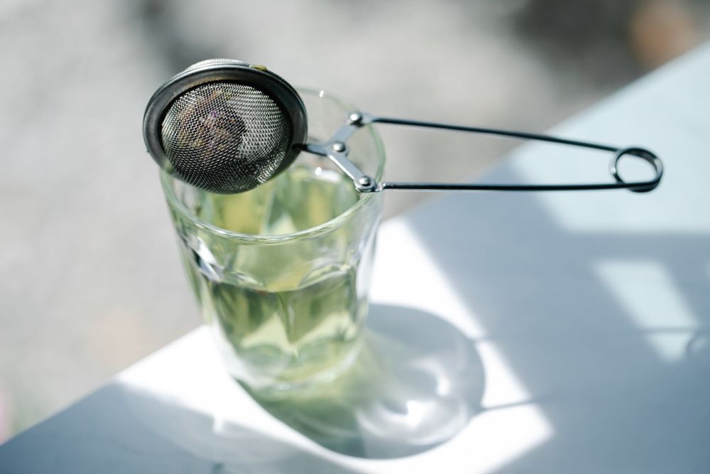 Resep Lemongrass Tea, Minuman Segar Penambah Imun dari Serai dan Lemon
