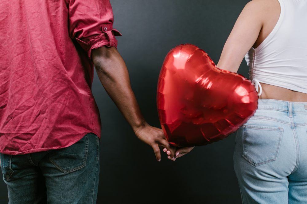5 Syarat Utama Membangun Hubungan Romansa Bersama Pasangan