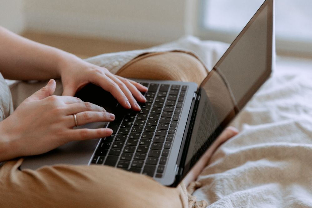 5 Tips Melamar Kerja Lewat Email, Auto Dilirik HRD!