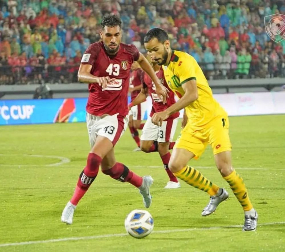 5 Bek Tangguh yang Bisa Jadi Opsi Arema FC saat Bursa Transfer