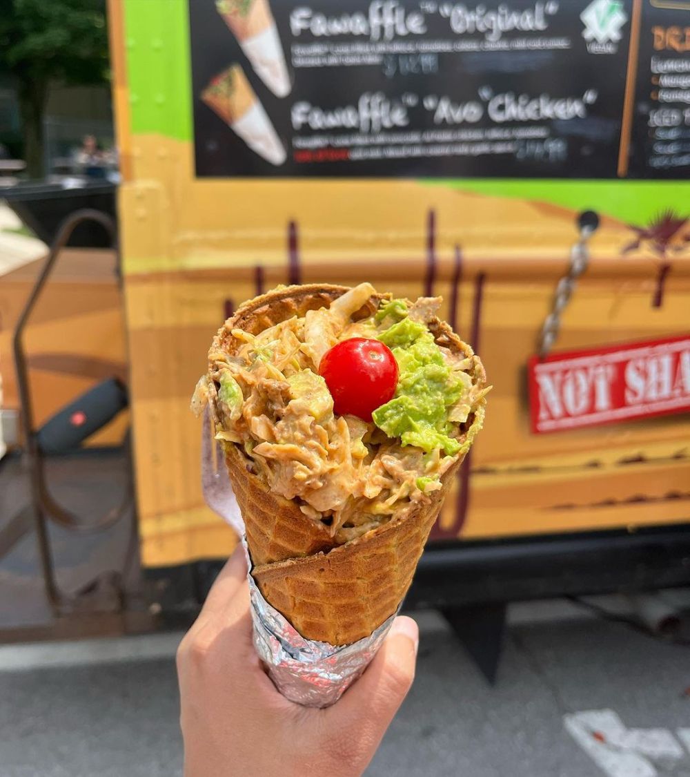 7 Street Food Bukan Asli Kanada tapi Begitu Populer, Pernah Coba?