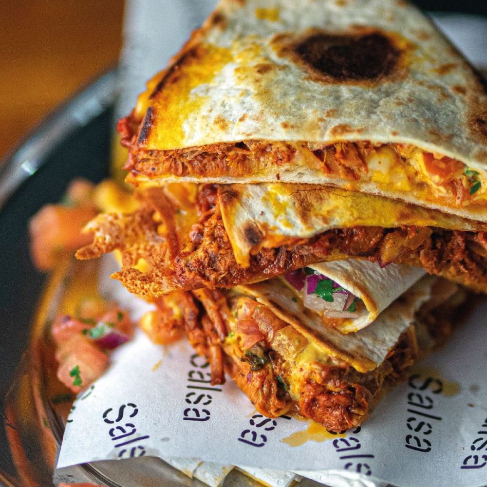 7 Street Food Bukan Asli Kanada tapi Begitu Populer, Pernah Coba?