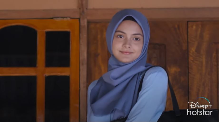 9 Karakter Guru Perempuan Hebat Menginspirasi Cerita Film Indonesia