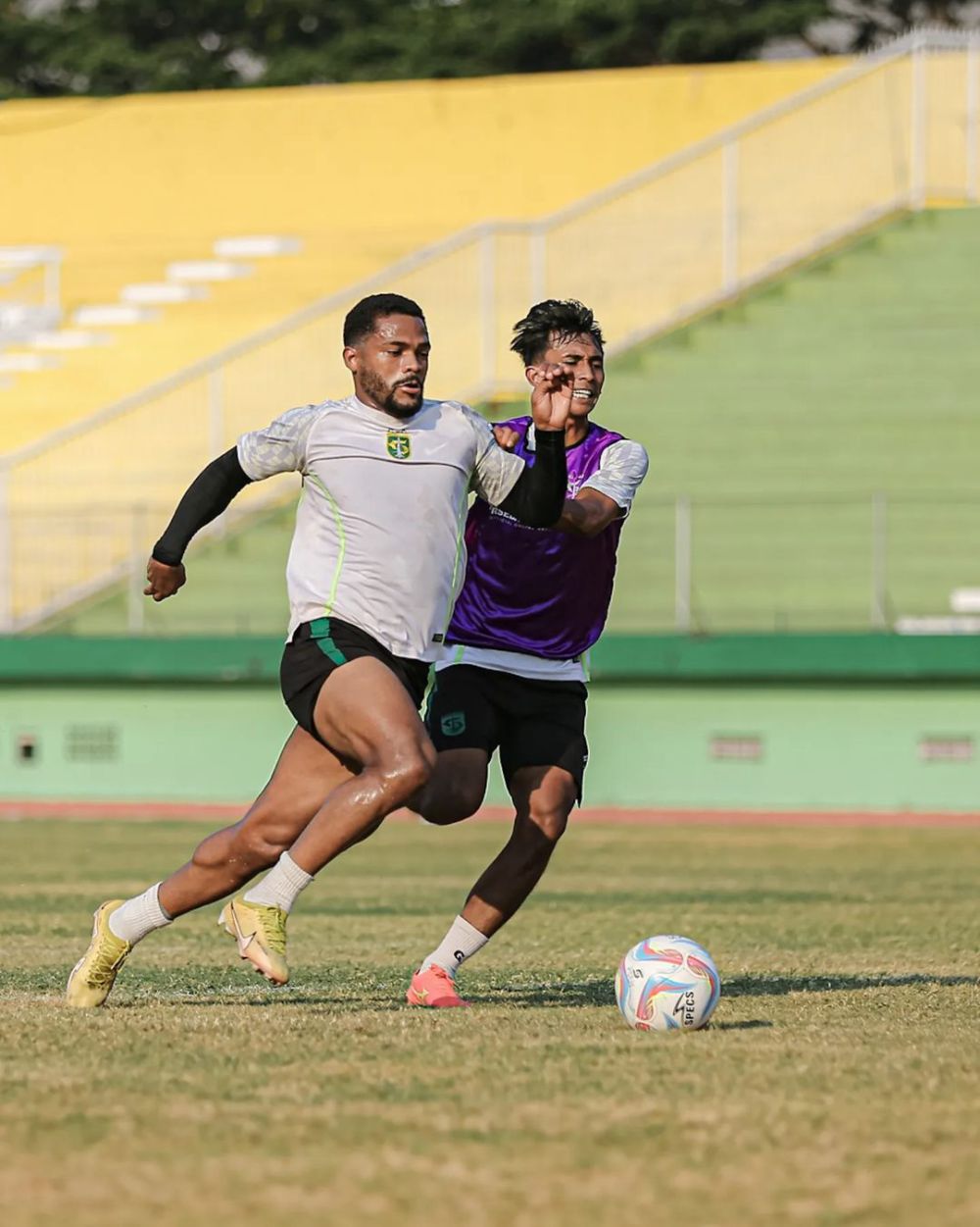 Persebaya Bertekad Bangkit di Kandang Persik Kediri