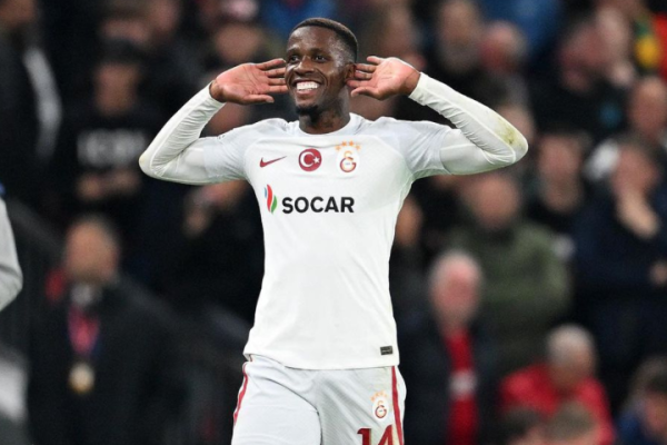 3 Eks Manchester United yang Cetak Gol di Old Trafford, Terbaru Zaha!