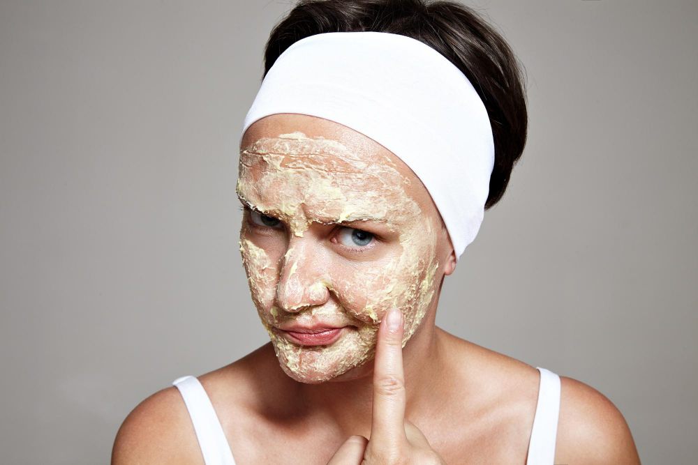 Stop! Ini 6 Kesalahan Night Skincare Routine yang Harus Dihindari