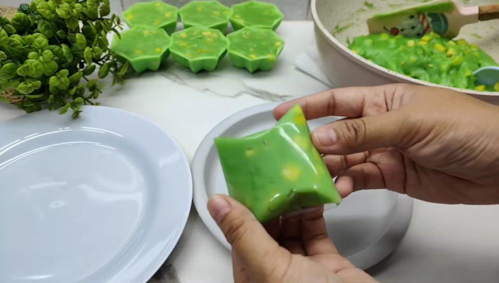 Resep Cantik Manis Pandan Nangka, Kue Tradisional yang Legit