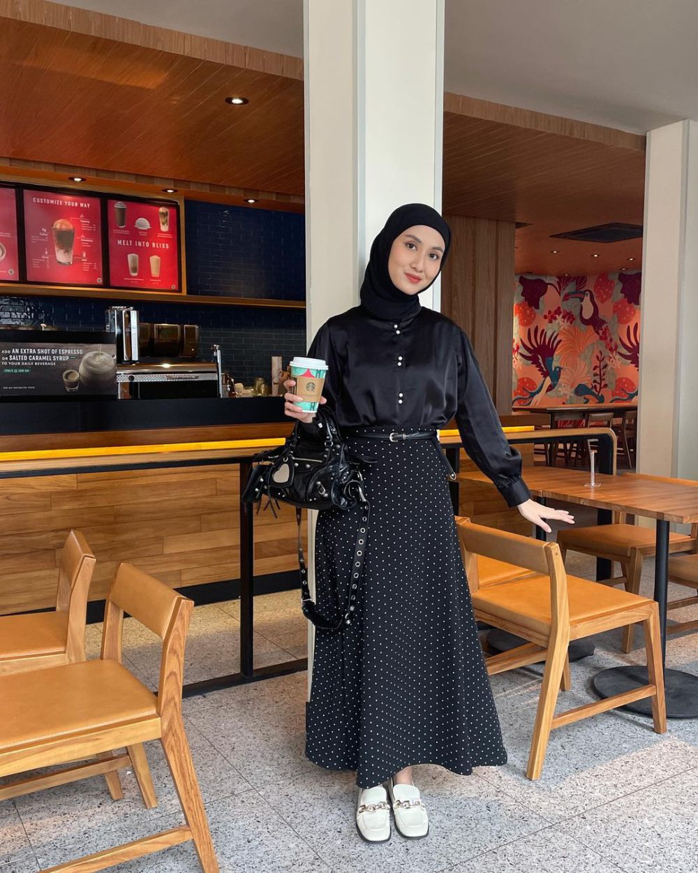 9 Ide OOTD dengan Belt untuk Berbagai Gaya ala Inas Rana, Look Elegan