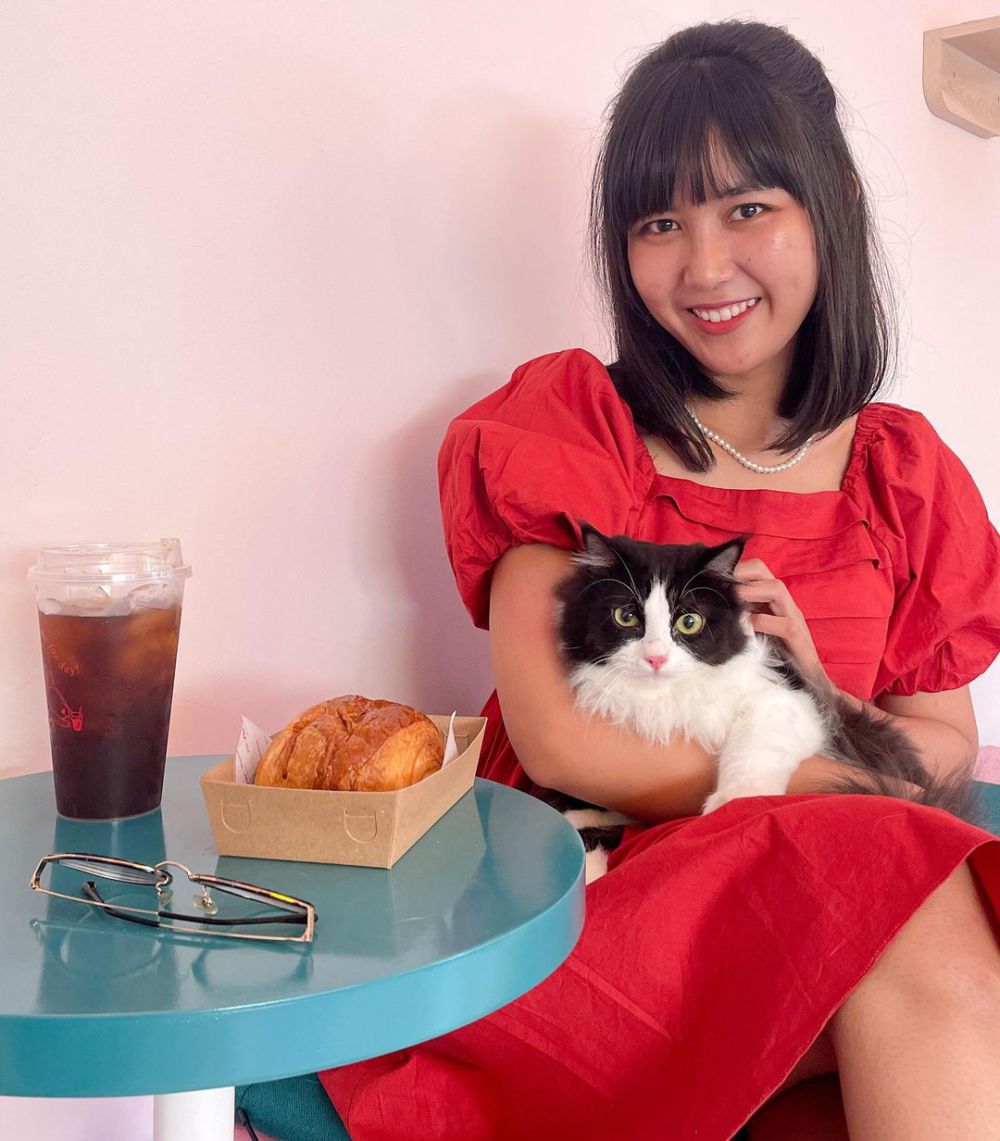 7 Kafe Pet Friendly di Semarang, Healing Bareng Hewan Kesayangan