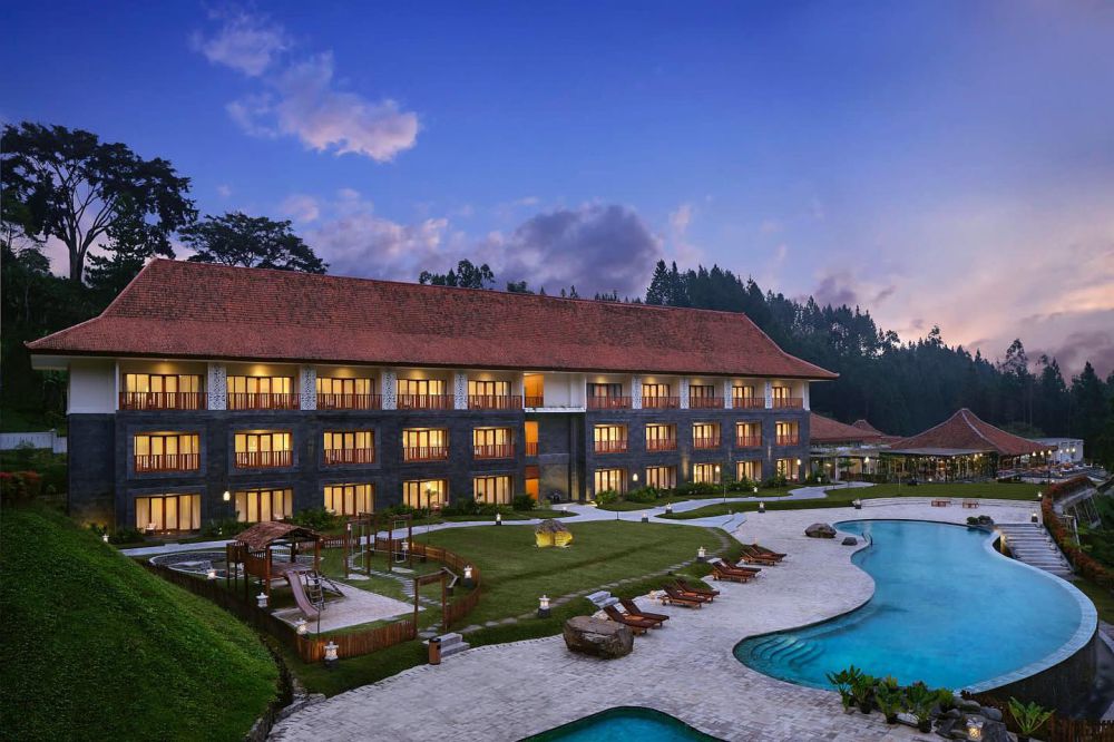 Joglo Ageng Guci Tegal, Hotel Mewah di Kaki Gunung Slamet