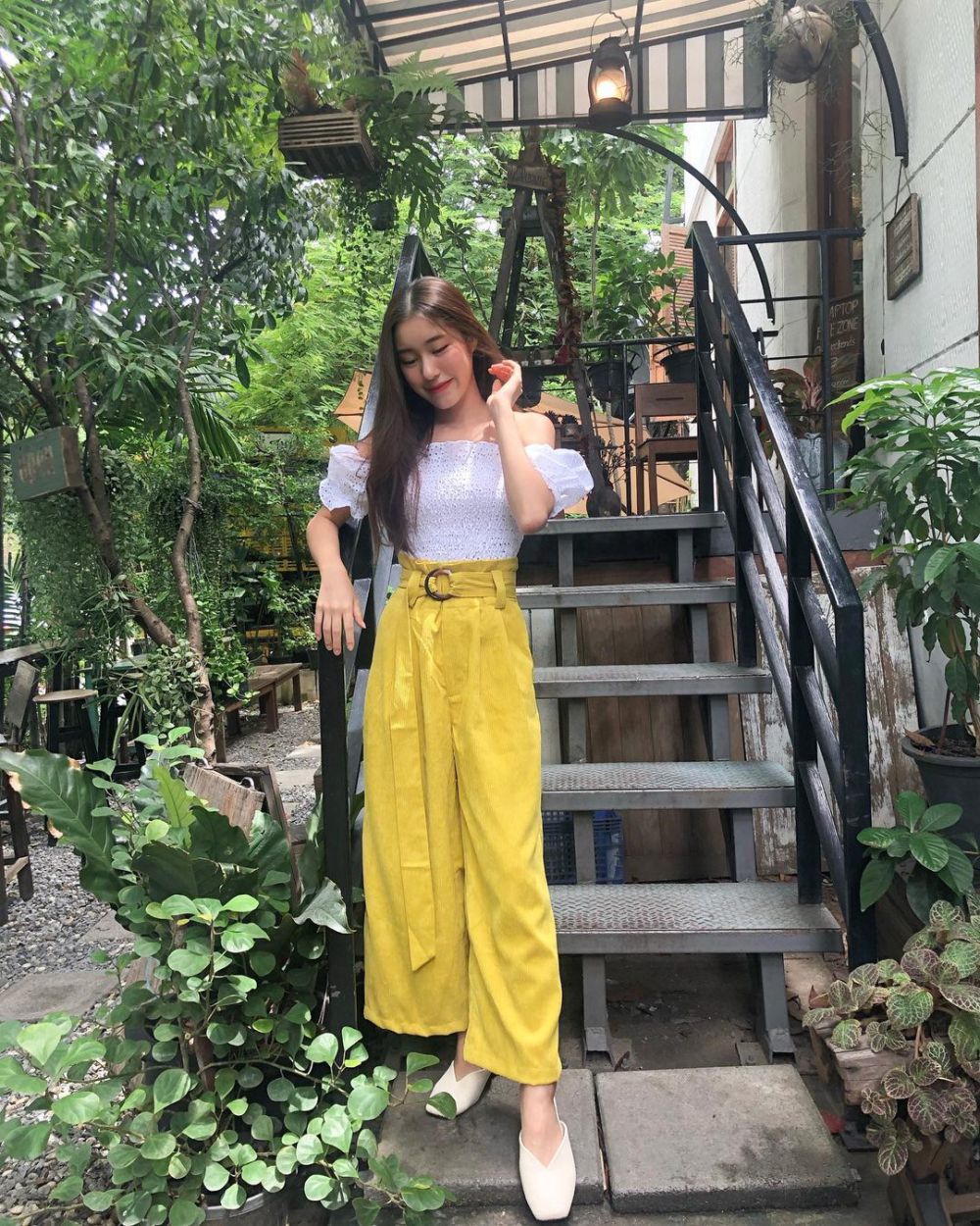 8 Mix and Match Yellow Outfit ala Ciize Rutricha Phapaki, Effortless! 