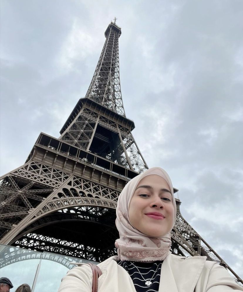 10 Artis Liburan ke Paris November 2023, Eiffel Tower Jadi Favorit