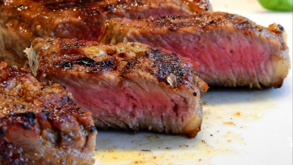 5 Tingkat Kematangan Daging Steak, Dari Rare Hingga Well-Done