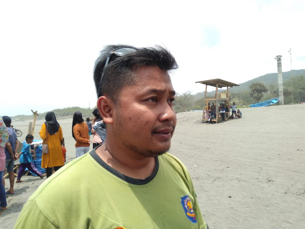 Hiu Tutul Terdampar di Pantai Parangtritis Akhirnya Dikubur