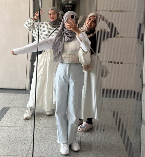 10 Ide Outfit Cewek Kue ala Halda dan Arafah yang Anti Ribet