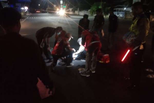 Terobos Bangjo, Pemotor Tewas Hantam Mobil di Ring Road Bantul