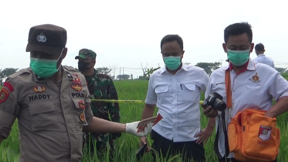 Cekcok dengan Istri, Seorang Pria di Ngawi Ditemukan Tewas di Sawah