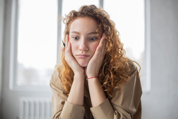 4 Risiko Mengerikan Memaksakan Diri Bekerja Saat Burnout