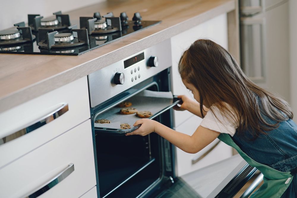 4 Tips Membuat Kue Sus Kering yang Renyah, Harus Dipanggang Dua Kali