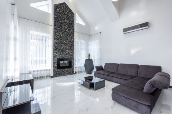 5 Tips Membersihkan AC Rumah Sendiri, Jauh Lebih Dingin