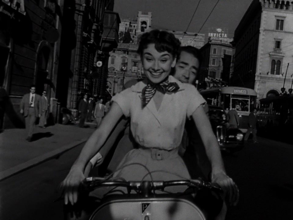 10 Rekomendasi Film Terbaik Audrey Hepburn, Ikon Film Klasik!
