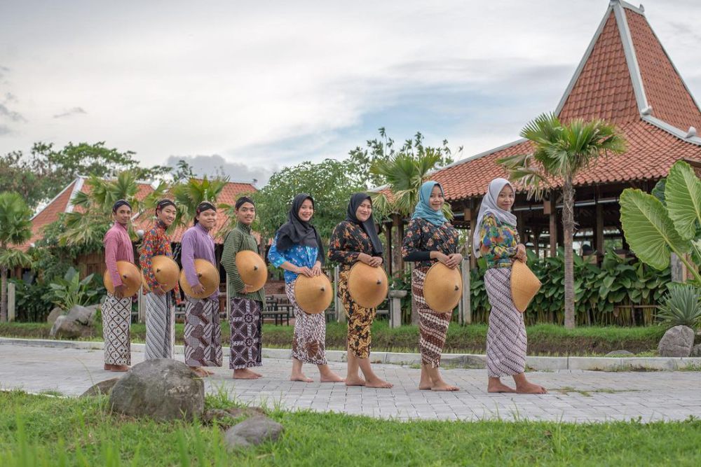 Srawung Resto & Kopi, Tempat Makan plus Venue Nikahan Estetik