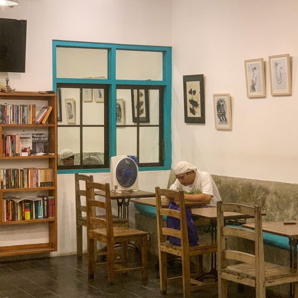 4 Kafe Perpustakaan di Denpasar, Cocok Buat Pencinta Buku