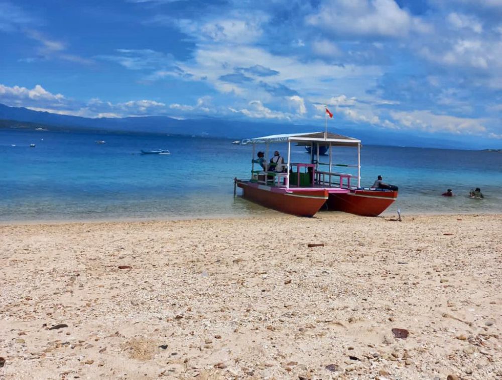 5 Wisata Pantai di Donggala, Destinasi Liburan Favorit di Sulteng