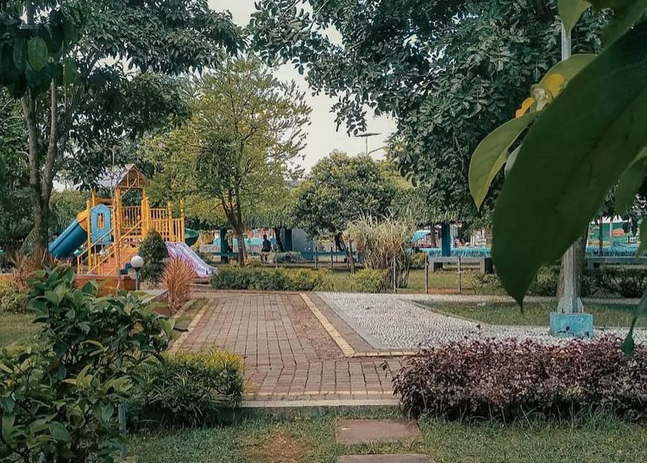 5 Rekomendasi Wisata Taman di Tulungagung, Cocok Buat Family Time