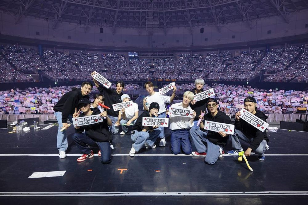 5 Grup KPop yang Rayakan Anniversary di Bulan Desember