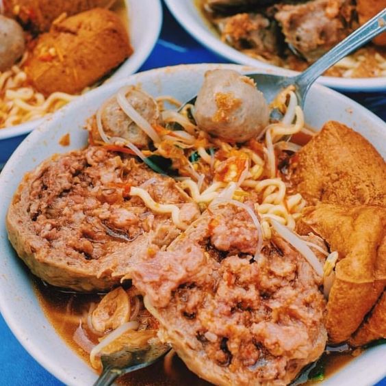 6 Tempat Bakso dan Mie Ayam di Sepanjang Jalan Halat Medan