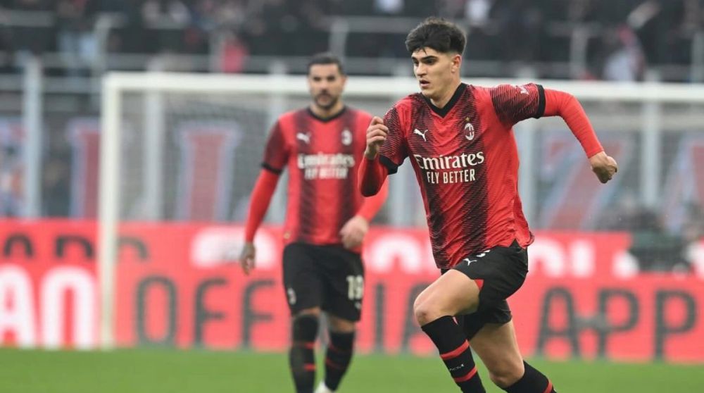 4 Pemain Akademi AC Milan yang Melakoni Debut Senior pada 2023/2024