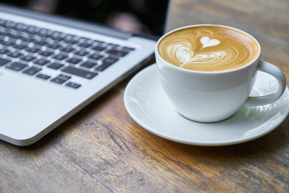 5 Tips Persiapan Mengerjakan Tugas dari Kafe, Lebih Efektif