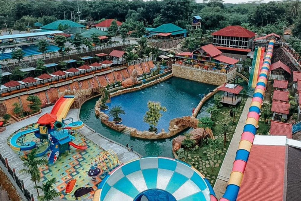 7 Rekomendasi Waterpark Paling Unik di Jawa Barat