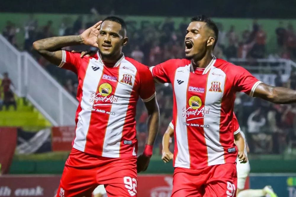 Profil Thiago Fernandes, Metronom Baru Deltras Sidoarjo