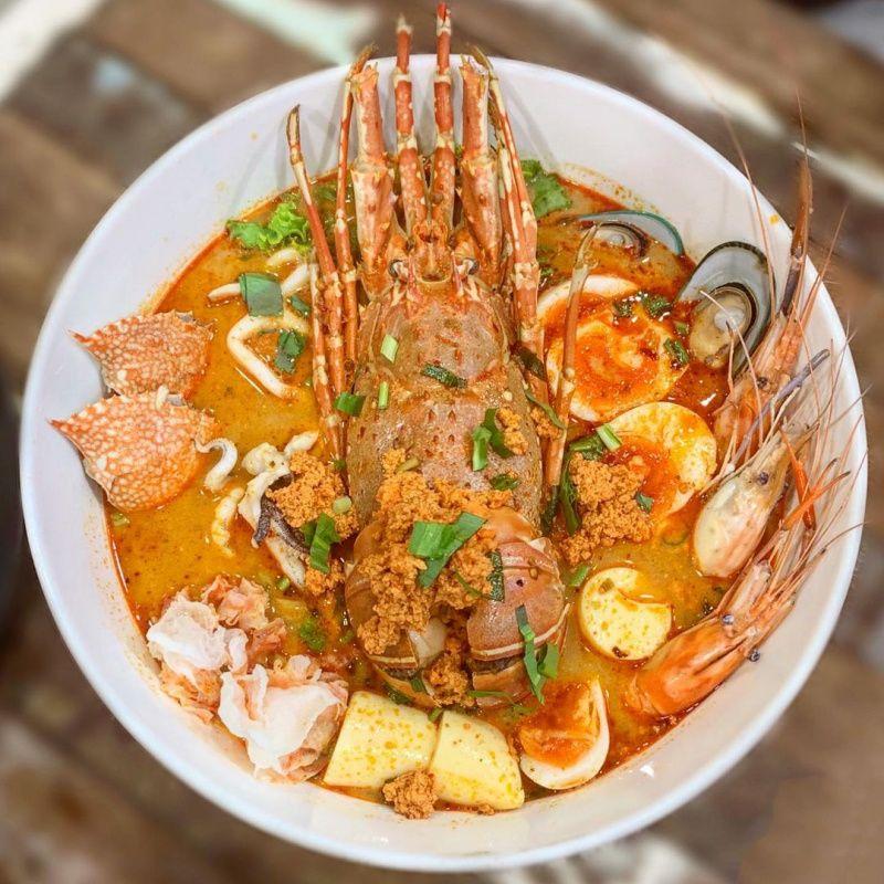 5 Tempat Makan Tom Yam Paling Enak di Bangkok, Wajib Mampir!