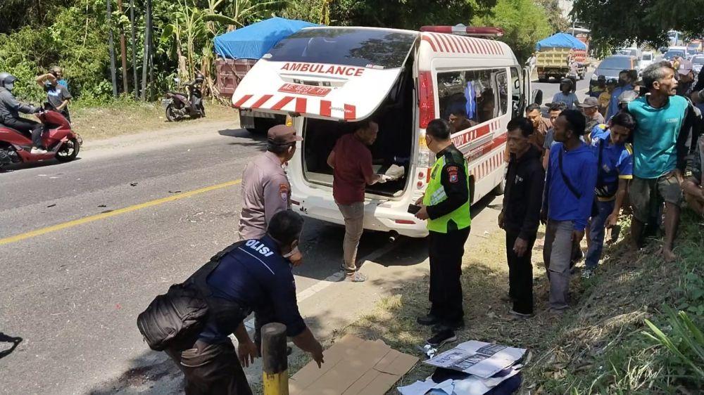 Dua Pelajar MTs Di Madiun Tewas Ditabrak Bus PO Jaya